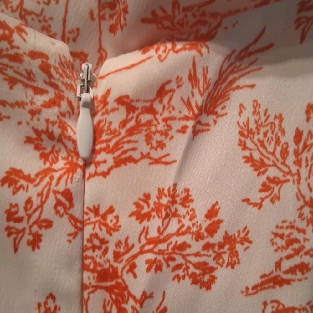URBAN OUTFITERS Elegant  Floral Dress in White and Orange - Picture 5 of 9
